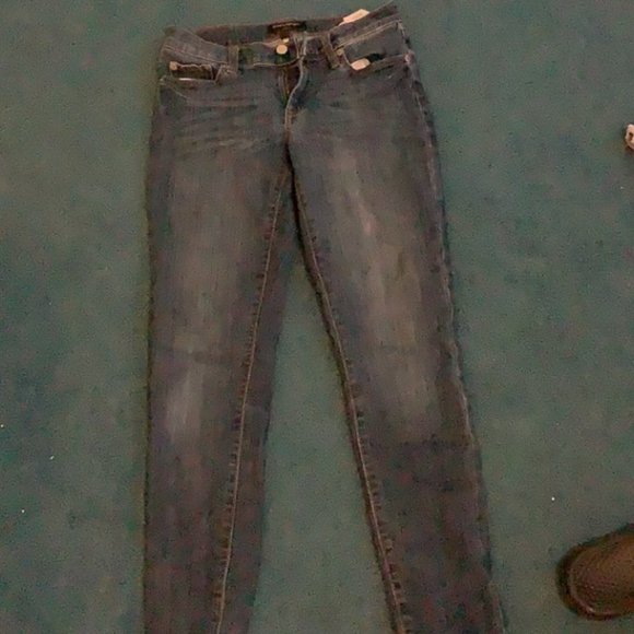 Dark wash Banana Republic low rise size 25/0 skinny jeans - Picture 1 of 2